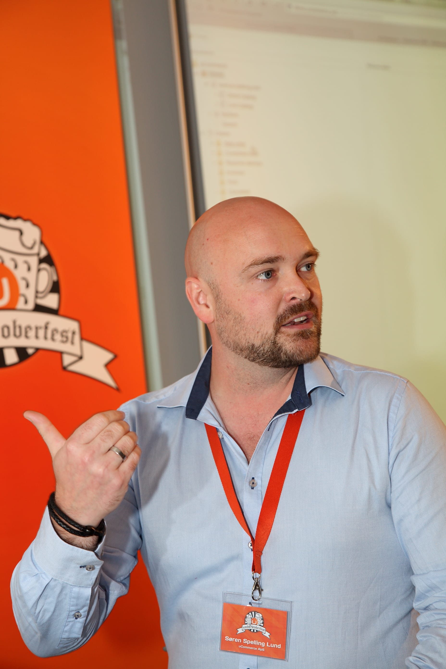 Gäste auf dem umbOktoberfest 2013